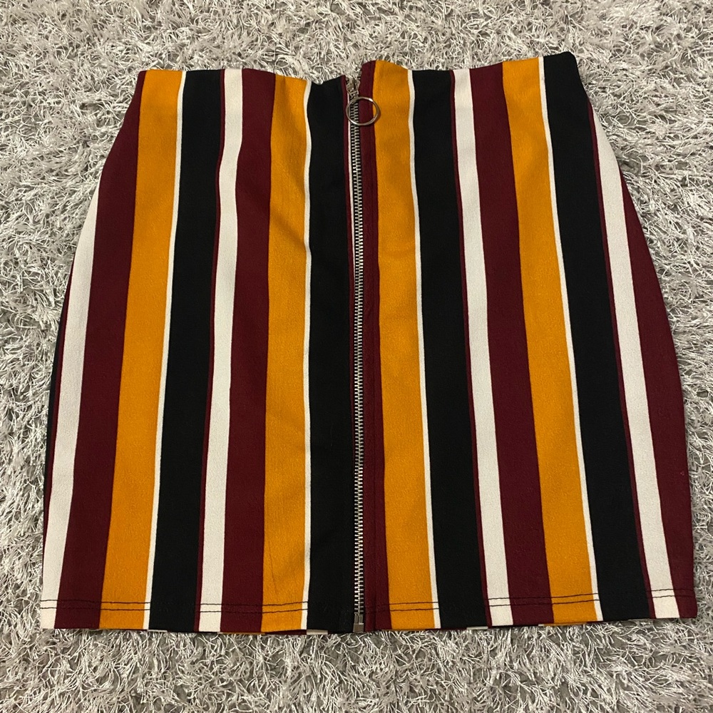 stripped skirt
